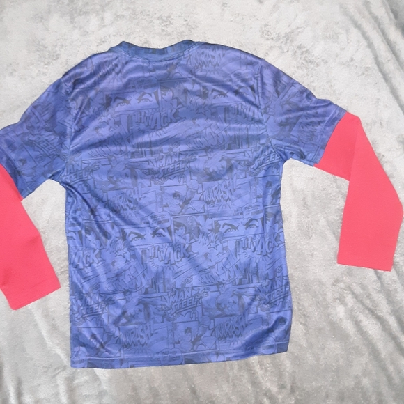 BOYS Large 10/12 long sleeve Superman shirt - Picture 2 of 6